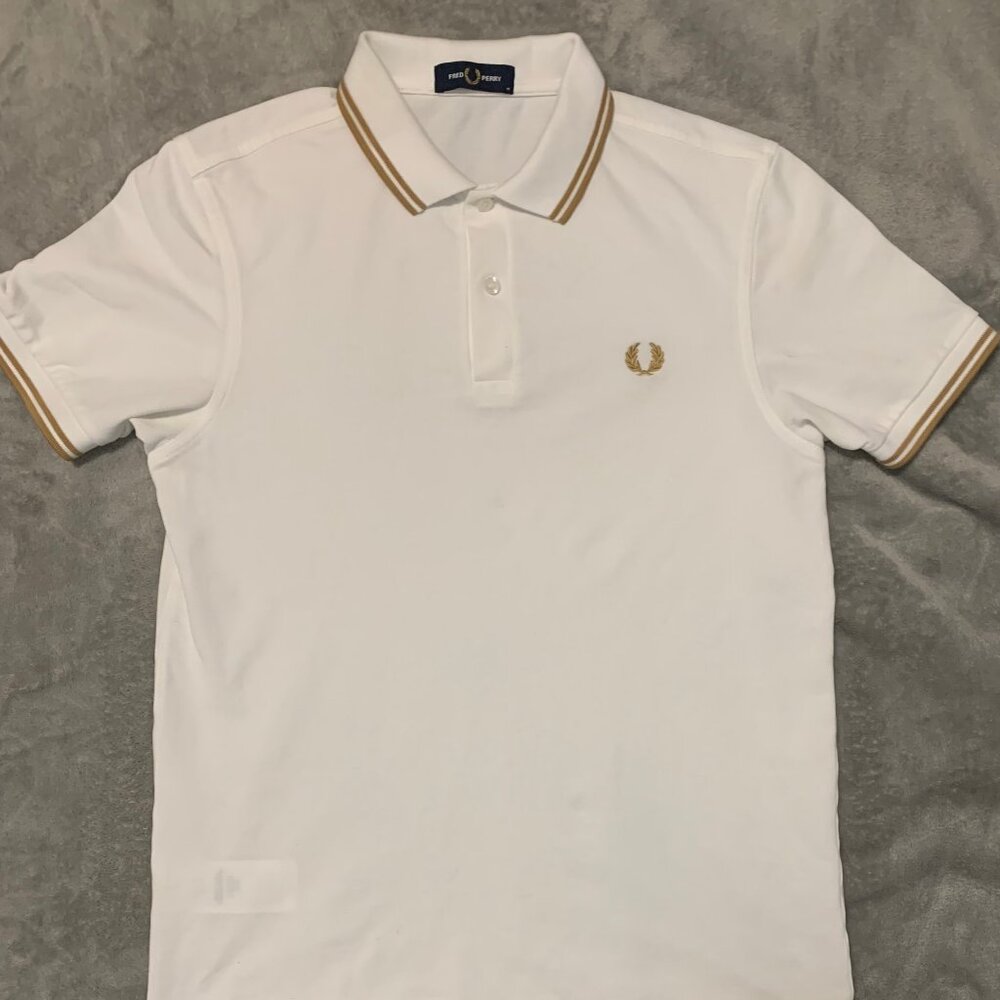 Fred Perry Polo M3600. Snow White/Desert Gold. Rare Color Combo. Medium.